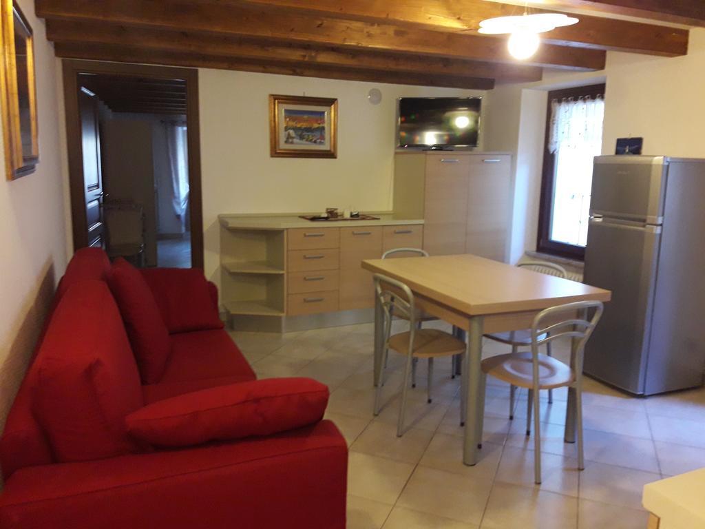 Appartamento" Le Bourg 61" Vda Cir 0208 Aosta Exterior foto